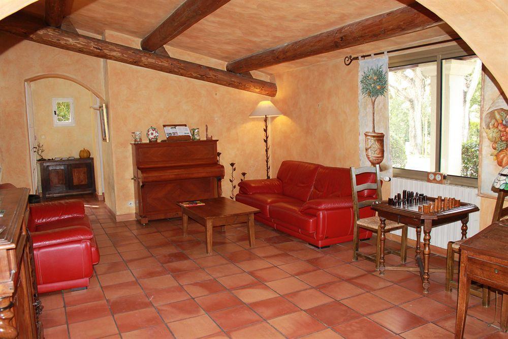 Hotel Mas De Cure Bourse LʼIsle-sur-la-Sorgue Εξωτερικό φωτογραφία