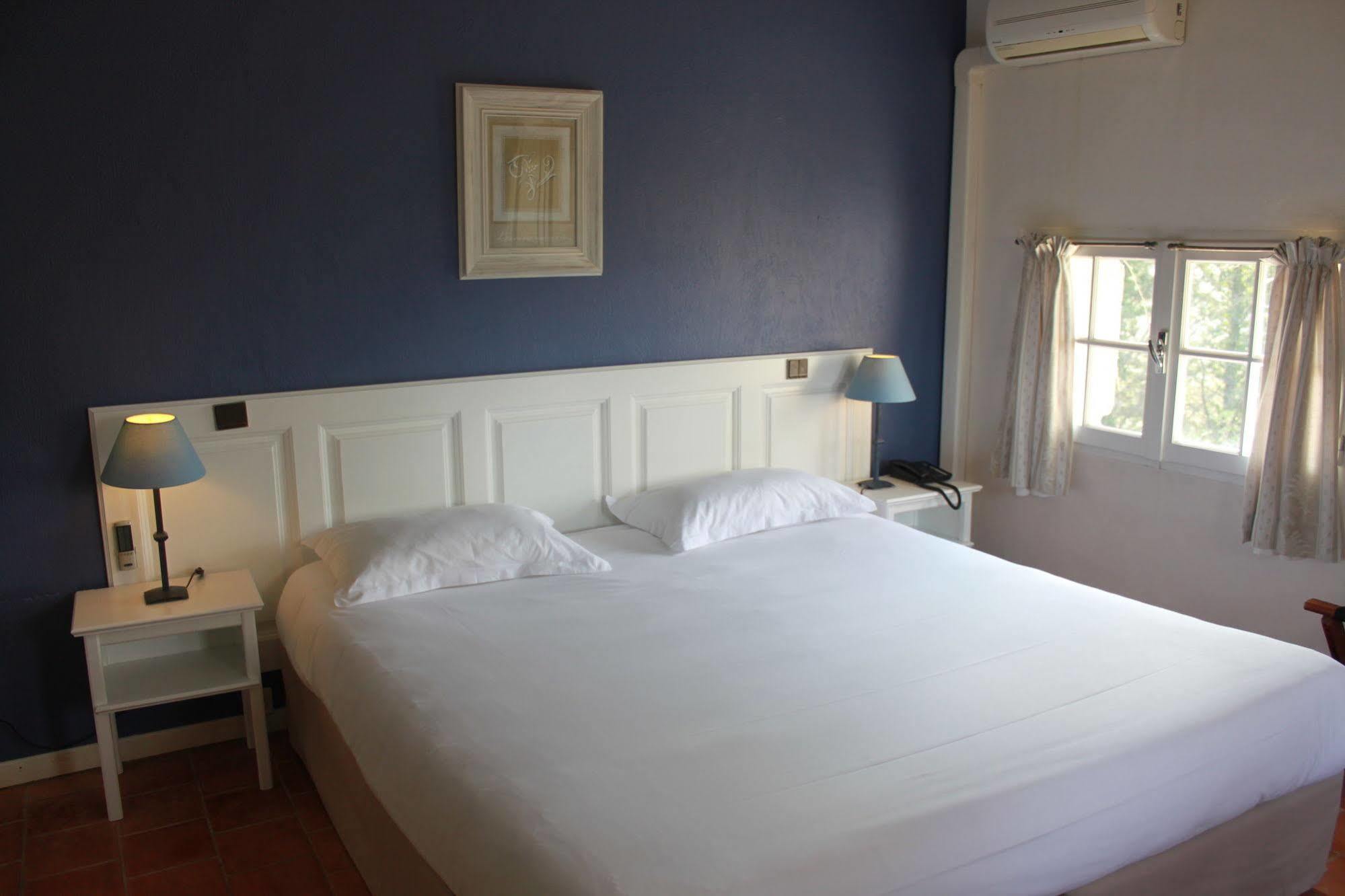 Hotel Mas De Cure Bourse LʼIsle-sur-la-Sorgue Εξωτερικό φωτογραφία
